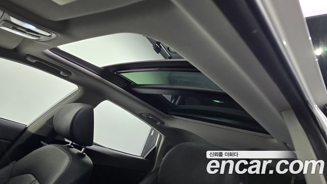 Kia K5 2018 — photo 26