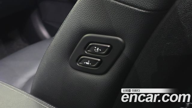 Kia K5 2018 — photo 28