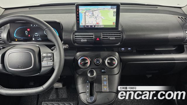 Hyundai Casper 2023 — photo 17