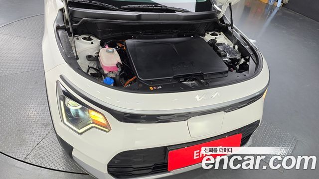 Kia Niro 2023 — photo 6