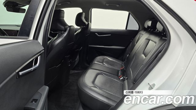 Kia Niro 2023 — photo 17