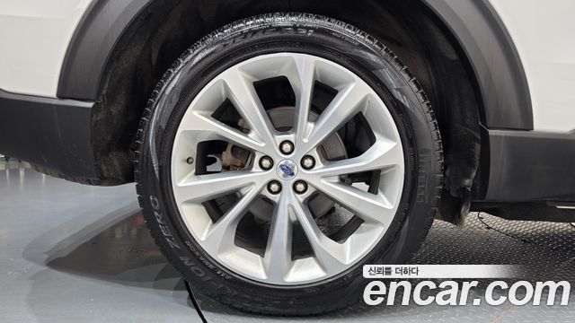 Ford Explorer 2021 — photo 5
