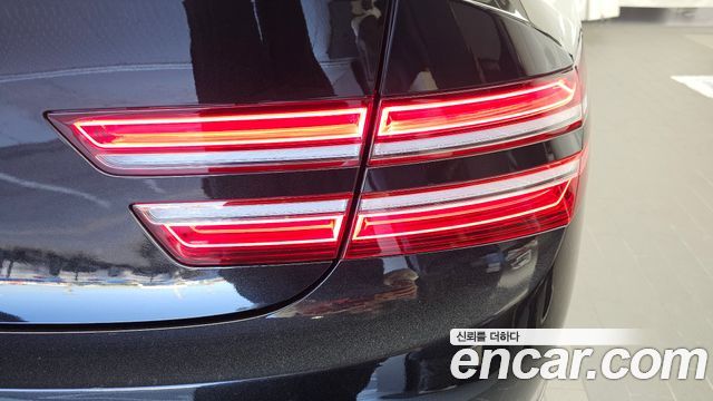 Genesis G80 2024 — photo 9