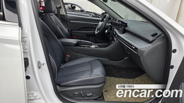 Hyundai Sonata 2024 — photo 11