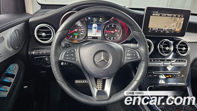 Mercedes-Benz GLC-Class 2018 — photo 12