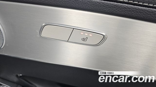 Mercedes-Benz GLC-Class 2018 — photo 18
