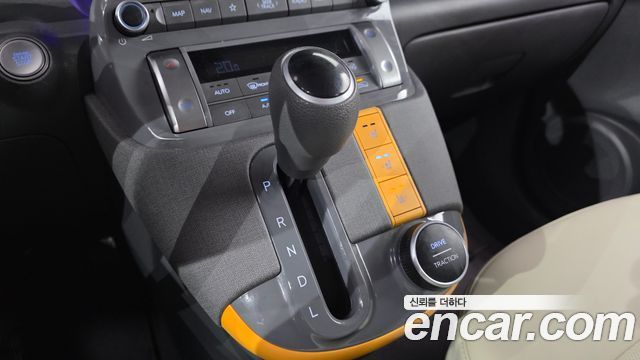 Hyundai Casper 2023 — photo 12