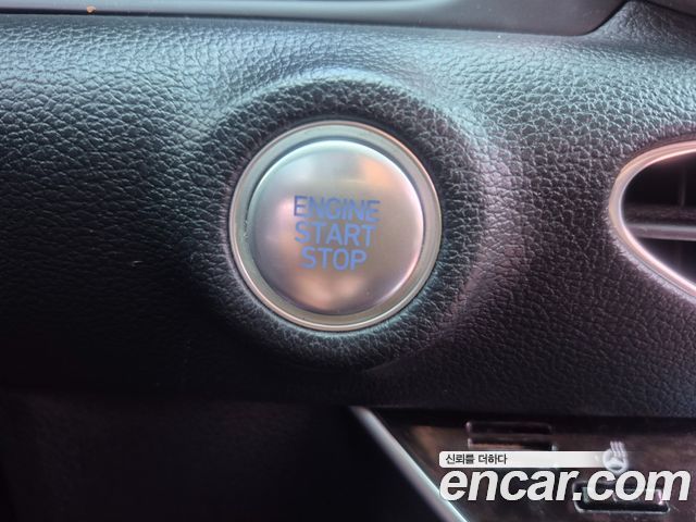 Hyundai Sonata 2020 — photo 11