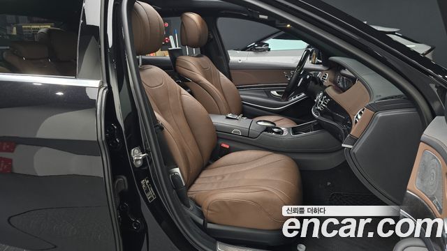 Mercedes-Benz S-Class 2019 — photo 16