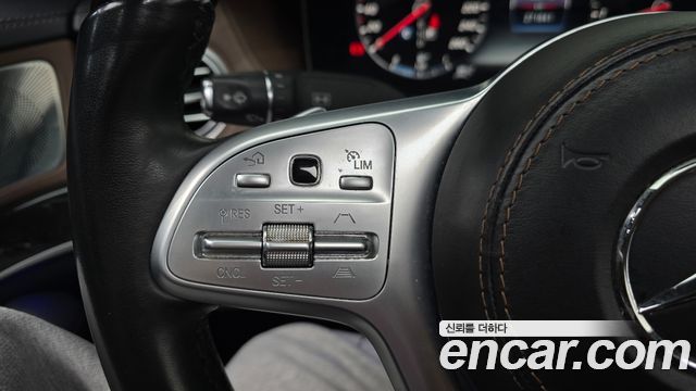 Mercedes-Benz S-Class 2019 — photo 31