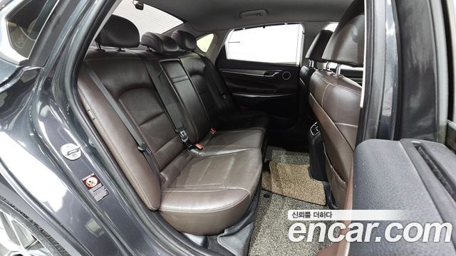 Hyundai Grandeur 2018 — photo 17