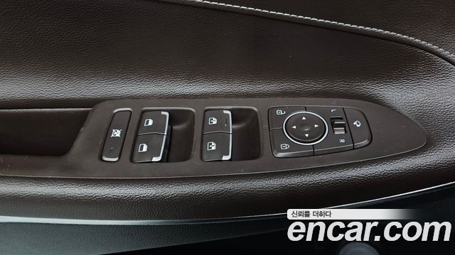 Hyundai Grandeur 2018 — photo 24