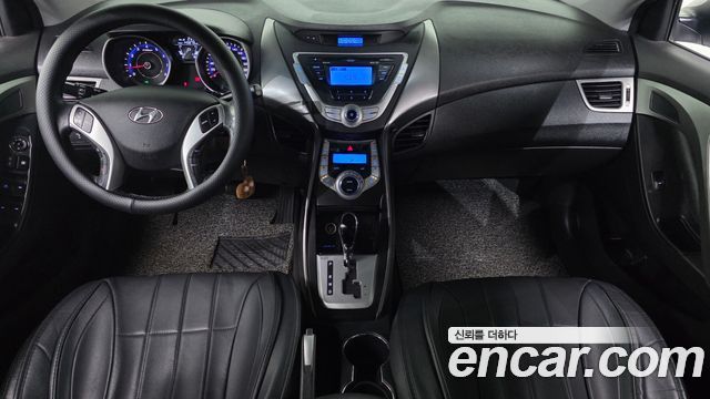 Hyundai AVANTE 2012 — photo 10