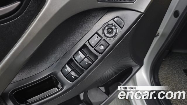 Hyundai AVANTE 2012 — photo 17