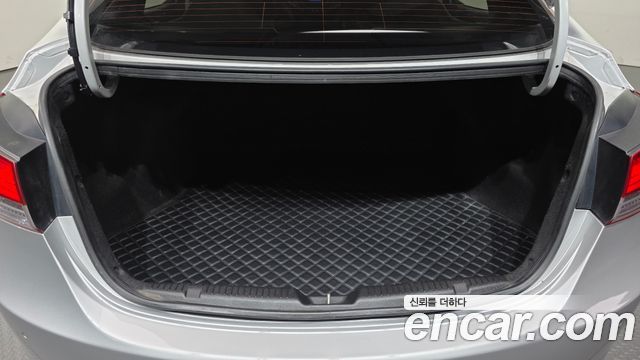 Hyundai AVANTE 2012 — photo 29