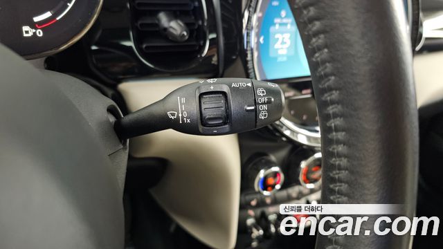Mini Cooper 2023 — photo 20