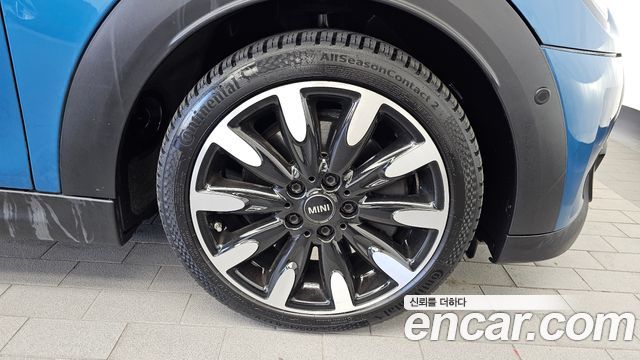 Mini Cooper 2023 — photo 7