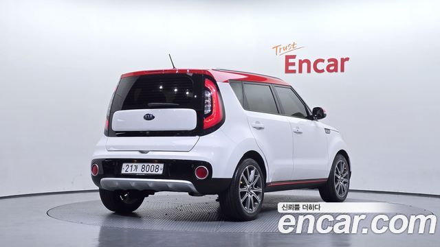 Kia Soul 2018 — photo 2