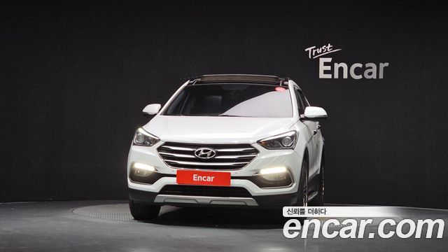 Hyundai Santafe 2017 — photo 3