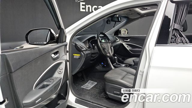 Hyundai Santafe 2017 — photo 10