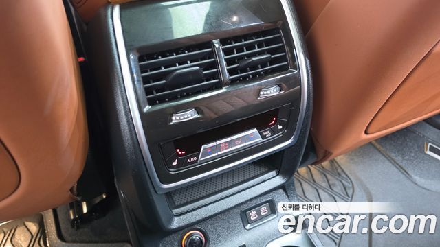 BMW X7 2024 — photo 25