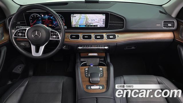 Mercedes-Benz GLE-Class 2021 — photo 10