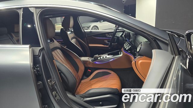 Mercedes-Benz AMG GT 2021 — photo 13