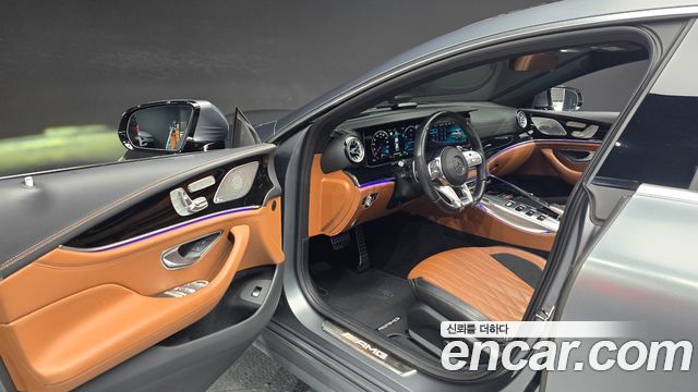 Mercedes-Benz AMG GT 2021 — photo 17