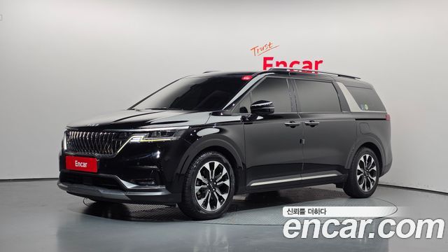 Kia Canival 2022 — photo 1
