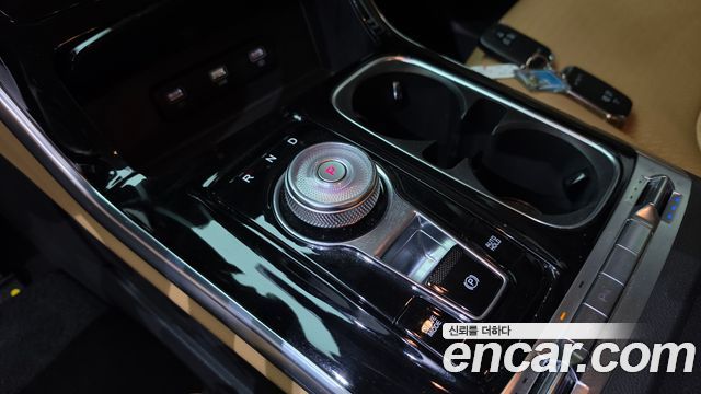 Kia Canival 2022 — photo 12