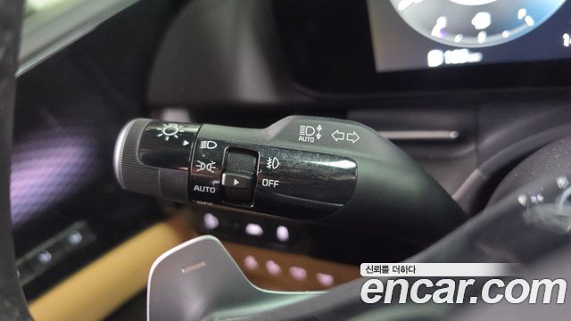 Kia Canival 2022 — photo 38