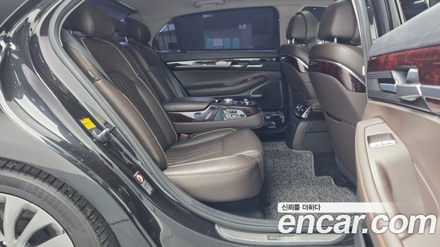 Genesis EQ900 2018 — photo 12