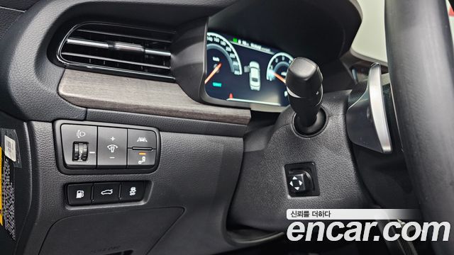 Kia K7 2020 — photo 27