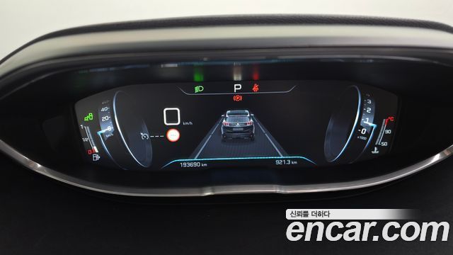 Peugeot 3008 2018 — photo 8