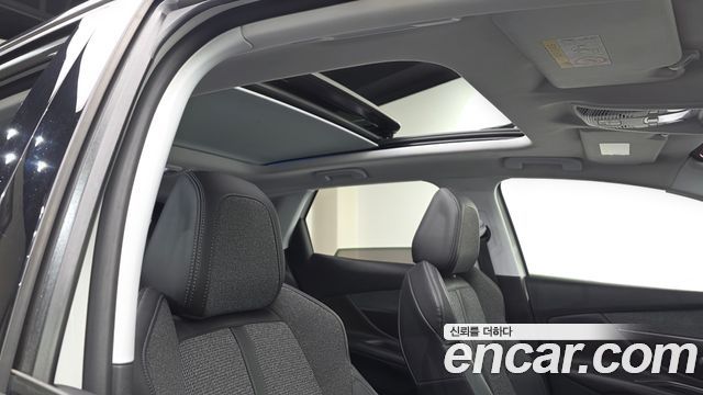 Peugeot 3008 2018 — photo 15