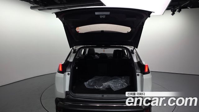 Peugeot 3008 2018 — photo 20