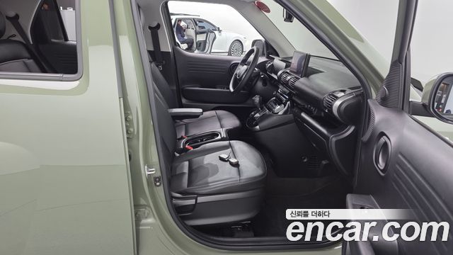 Hyundai Casper 2022 — photo 16
