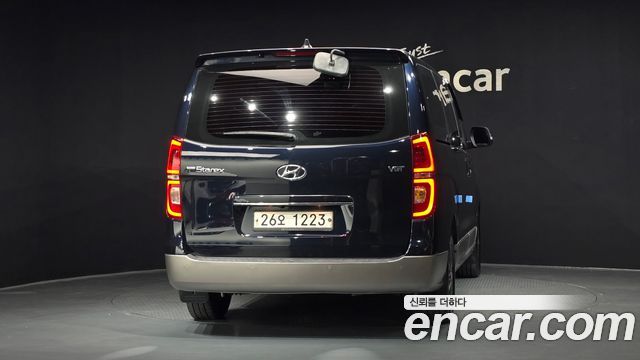 Hyundai Starex 2019 — photo 4