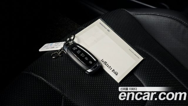Hyundai AVANTE 2021 — photo 22