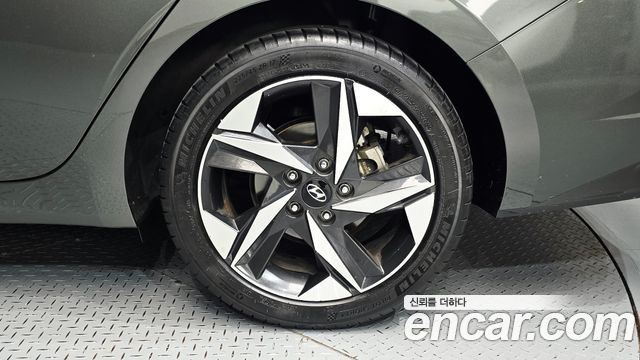 Hyundai AVANTE 2021 — photo 7