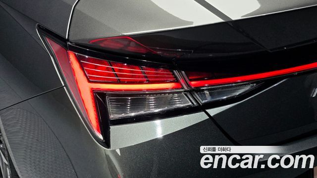 Hyundai AVANTE 2021 — photo 9