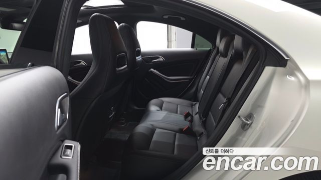 Mercedes-Benz CLA-Class 2016 — photo 18