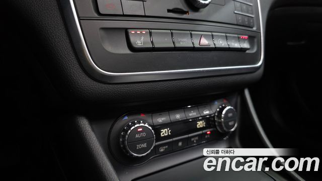 Mercedes-Benz CLA-Class 2016 — photo 32