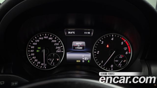 Mercedes-Benz A-Class 2014 — photo 8
