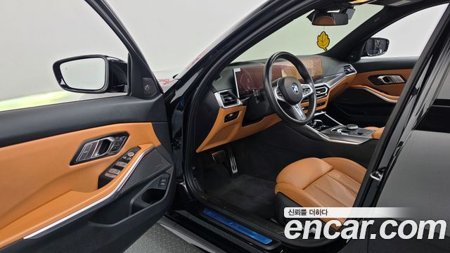 BMW 3-Series 2024 — photo 13