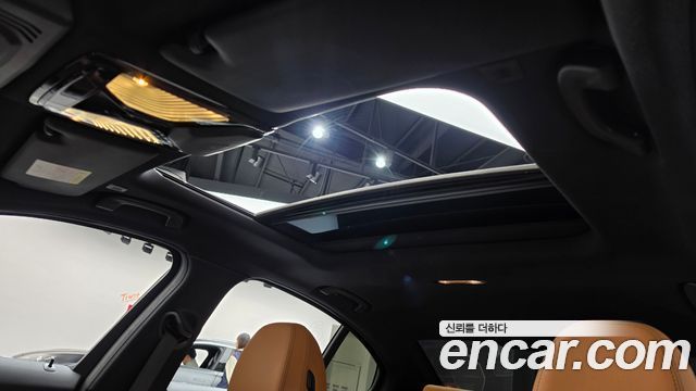BMW 3-Series 2024 — photo 25