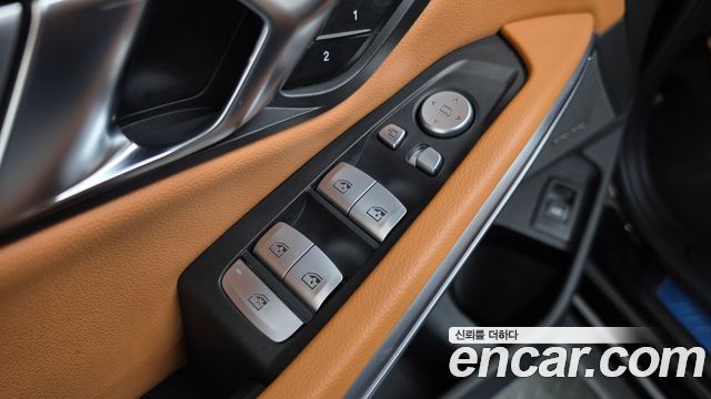 BMW 3-Series 2024 — photo 34