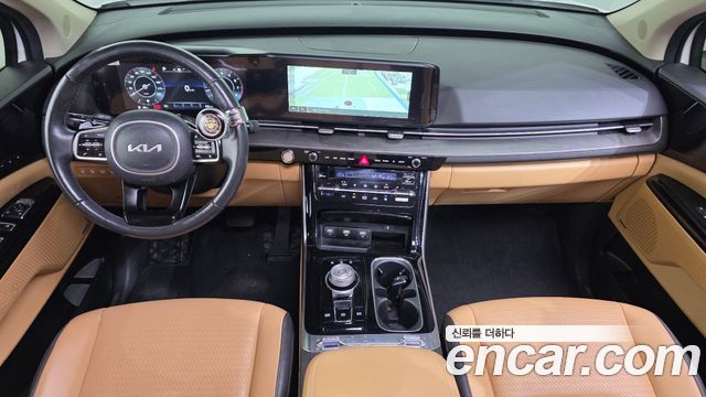Kia Canival 2023 — photo 7