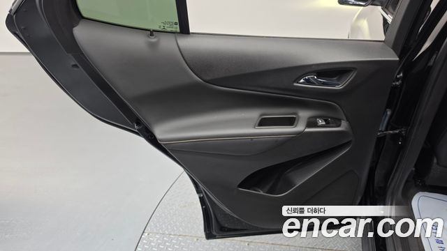 Chevrolet Korea Equinox 2022 — photo 15