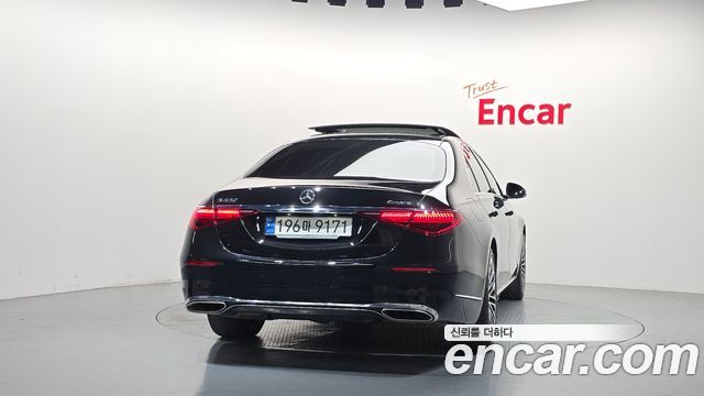 Mercedes-Benz S-Class 2023 — photo 4